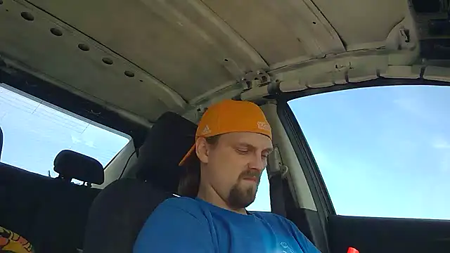 Snapshot of VitaminmanFL chatting on November 2025 05:24:01 PM VitaminmanFL online show from November 2025 05:24:01 PM