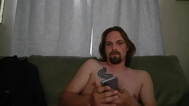 Snapshot of VitaminmanFL chatting on December 2025 12:37:01 PM VitaminmanFL online show from December 2025 12:37:01 PM