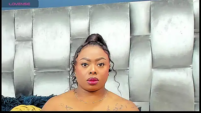 CamilaBenitez online show from April 2026 02:29:02 AM