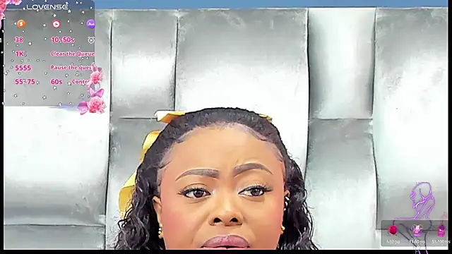 CamilaBenitez online show from December 2025 04:22:01 AM