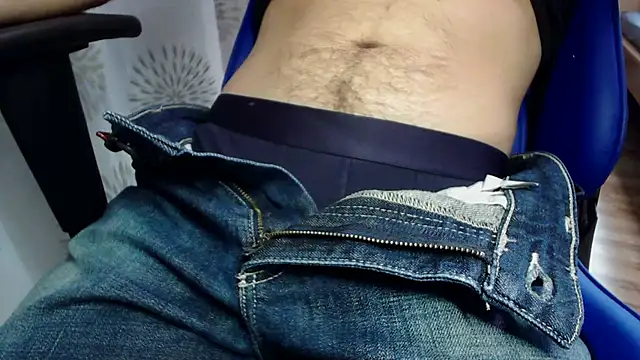 Jonnyyy18teen online show from October 2025 11:45:01 AM