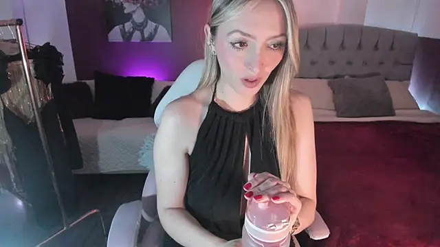 Anttonia Rose online show from March 2025 02:42:02 PM