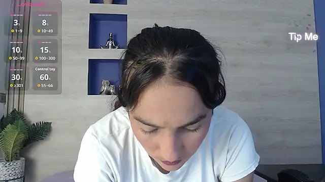 Dakotagloss online show from February 2026 08:41:02 PM