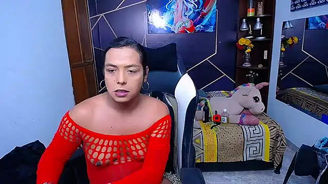Snapshot of EmilyTsSweet chatting on October 2025 07:15:01 PM EmilyTsSweet online show from October 2025 07:15:01 PM