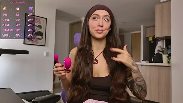 emiliasommer online show from March 2026 02:57:01 PM