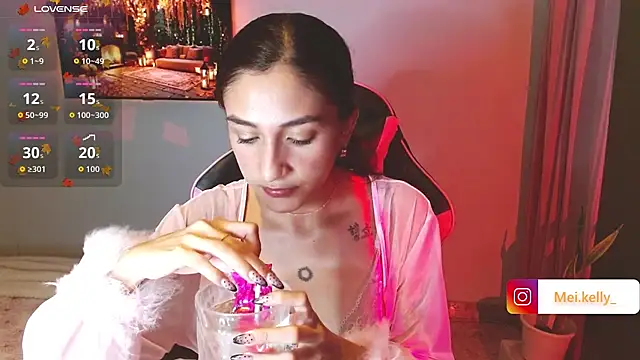 Mei Kelly online show from October 2025 02:08:01 AM