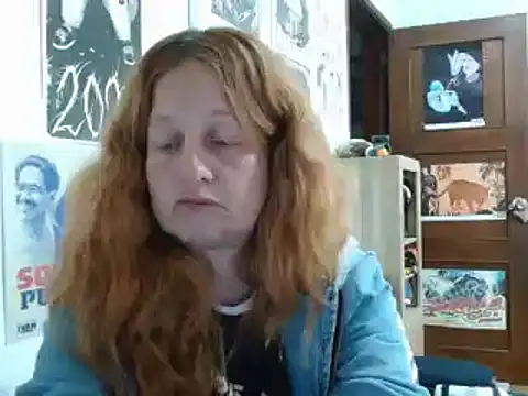 Snapshot of ViioletaMora chatting on June 2026 07:47:02 AM ViioletaMora online show from June 2026 07:47:02 AM