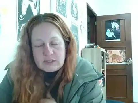 Snapshot of ViioletaMora chatting on June 2026 03:40:01 AM ViioletaMora online show from June 2026 03:40:01 AM