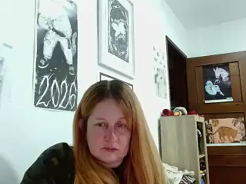 Snapshot of ViioletaMora chatting on April 2026 05:14:02 AM ViioletaMora online show from April 2026 05:14:02 AM