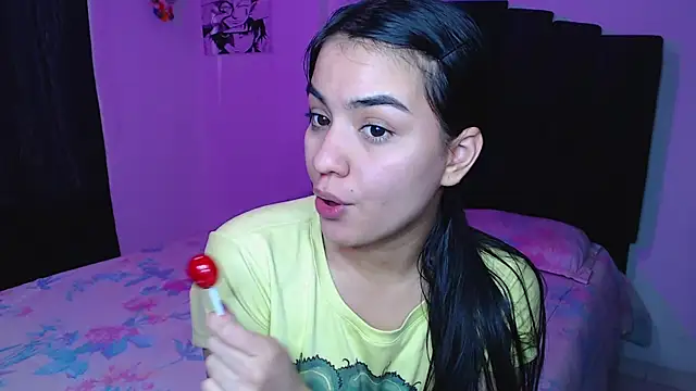 Ariel Zeo1 online show from June 2026 07:57:02 PM