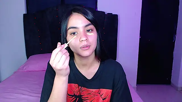 Ariel Zeo1 online show from February 2026 08:41:01 PM