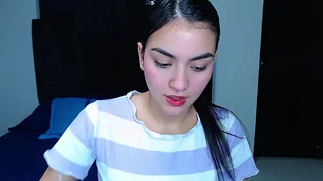 Ariel Zeo1 online show from March 2026 07:12:02 PM