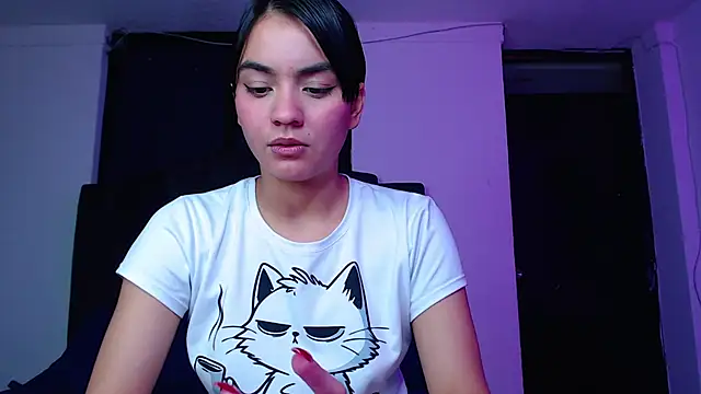 Ariel Zeo1 online show from February 2026 07:38:02 PM