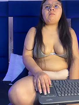 alice love052 online show from February 2026 02:34:01 AM