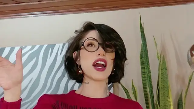 Hannah Borbon online show from November 2025 01:20:02 AM