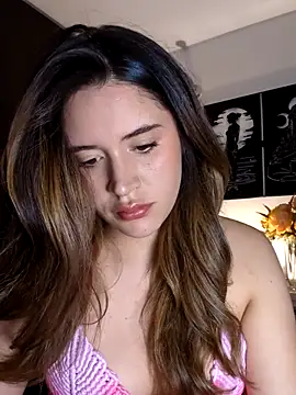 maliciaworld online show from November 2025 12:37:01 AM