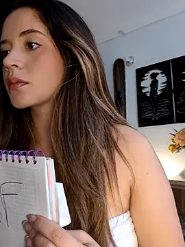 Snapshot of maliciaworld chatting on December 2025 09:06:02 PM maliciaworld online show from December 2025 09:06:02 PM