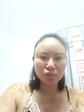 xiaoxuer online show from May 2026 03:04:01 AM