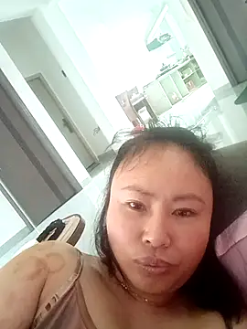 xiaoxuer online show from May 2026 04:05:02 AM