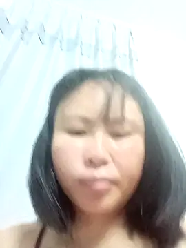 xiaoxuer online show from May 2026 09:37:02 PM