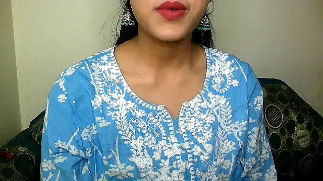 Snapshot of Princess_noorjahan chatting on December 2024 11:39:01 PM Princess noorjahan online show from December 2024 11:39:01 PM