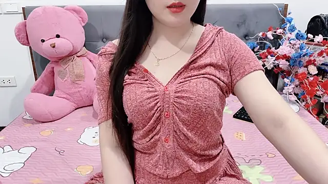 Funikio online show from April 2026 01:56:02 PM