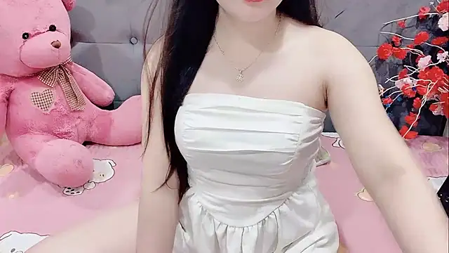 Snapshot of Funikio chatting on November 2025 02:38:02 AM Funikio online show from November 2025 02:38:02 AM