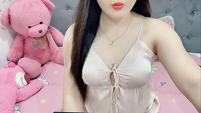 Snapshot of Funikio chatting on October 2025 01:26:01 AM Funikio online show from October 2025 01:26:01 AM