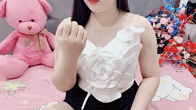 Funikio online show from February 2026 02:33:02 AM