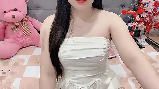 Snapshot of Funikio chatting on November 2025 01:22:01 PM Funikio online show from November 2025 01:22:01 PM