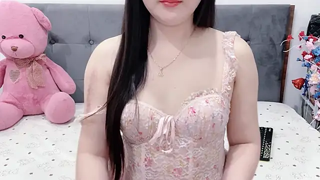 Funikio online show from May 2026 02:12:02 AM
