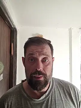 zefside42 online show from November 2025 12:48:02 PM