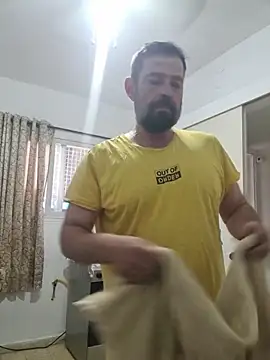 zefside42 online show from November 2025 10:37:02 AM