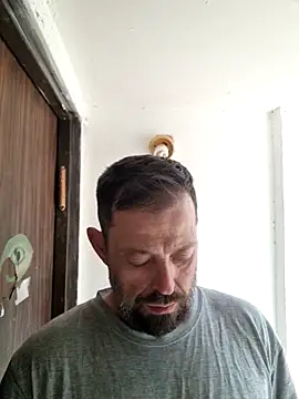 zefside42 online show from November 2025 10:30:02 AM