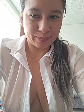 Zoe Nasty online show from April 2026 01:26:01 PM