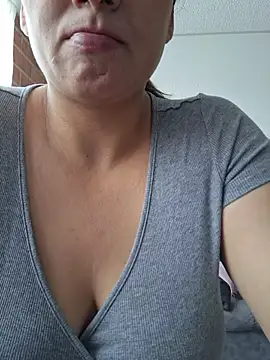 Snapshot of Zoe_Nasty chatting on June 2026 01:16:02 PM Zoe Nasty online show from June 2026 01:16:02 PM
