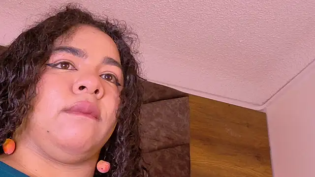 memphiswilliam online show from November 2025 02:48:01 AM