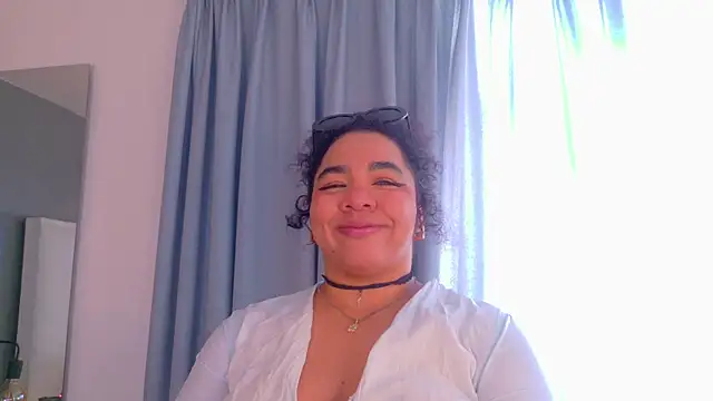 memphiswilliam online show from November 2025 07:40:01 PM