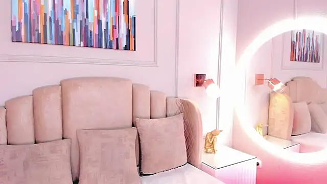 maddy brookss online show from March 2026 07:19:02 PM