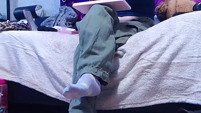 AyshaScott online show from March 2026 05:02:02 PM