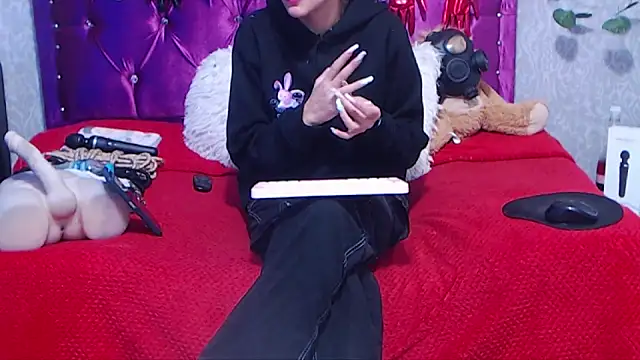 AyshaScott online show from November 2025 01:23:01 PM