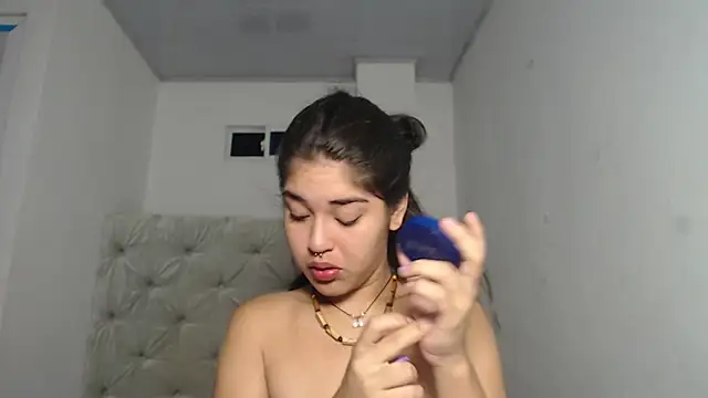 Snapshot of Melody_phillips2 chatting on October 2025 10:05:02 AM Melody phillips2 online show from October 2025 10:05:02 AM
