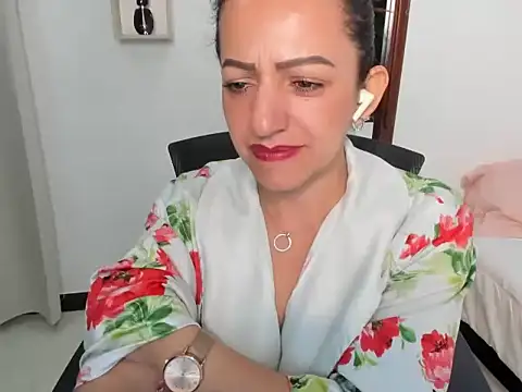 MonicaGarcia  online show from February 2026 09:48:01 PM