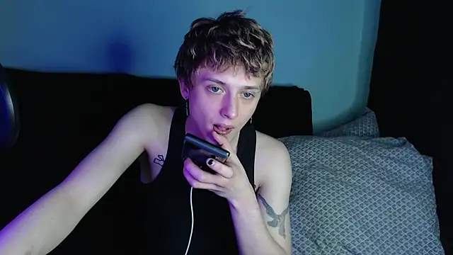 axxxturel online show from February 2025 05:51:01 PM