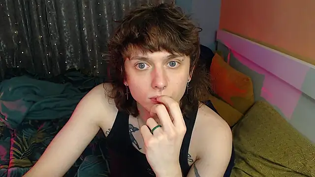 axxxturel online show from December 2025 10:24:01 PM