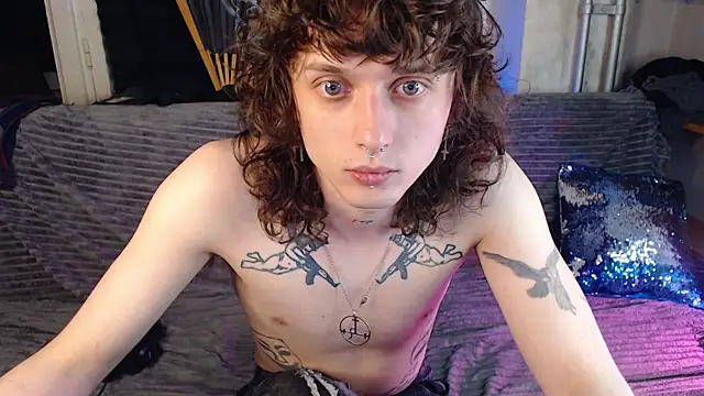 Snapshot of axxxturel chatting on May 2026 07:47:02 PM axxxturel online show from May 2026 07:47:02 PM