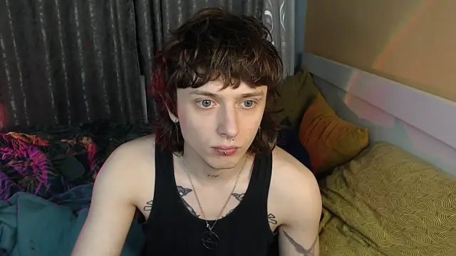 Snapshot of axxxturel chatting on November 2025 08:57:01 PM axxxturel online show from November 2025 08:57:01 PM