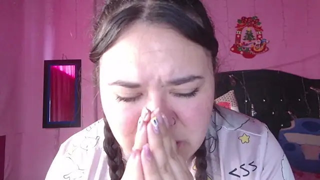 NikkiRous  online show from October 2025 12:48:01 PM