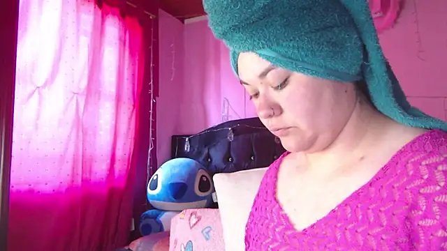 NikkiRous  online show from February 2026 01:55:01 PM