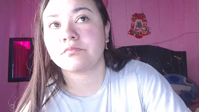 NikkiRous  online show from October 2025 12:18:01 PM